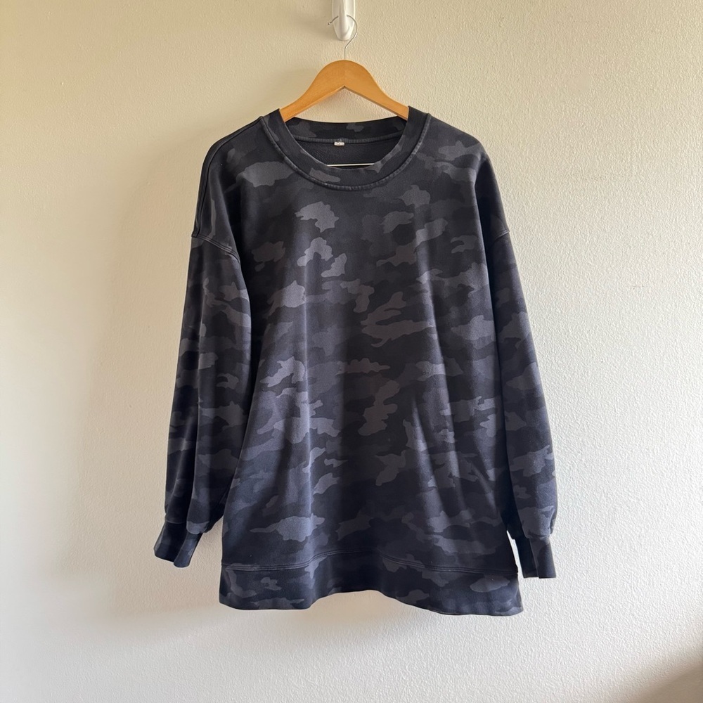 Lululemon Athletica Perfectly Oversized 365 Camo Deep Coal Sweatshirt size 10 - Picture 4 of 10